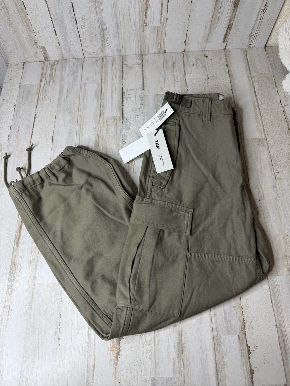 TNA Army Green Cargo Pants - Picture 4 of 13
